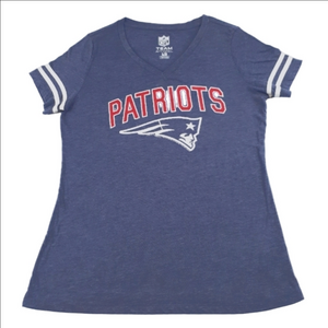 NFL Apparel Patriots V-Neck T-Shirt Size Large
